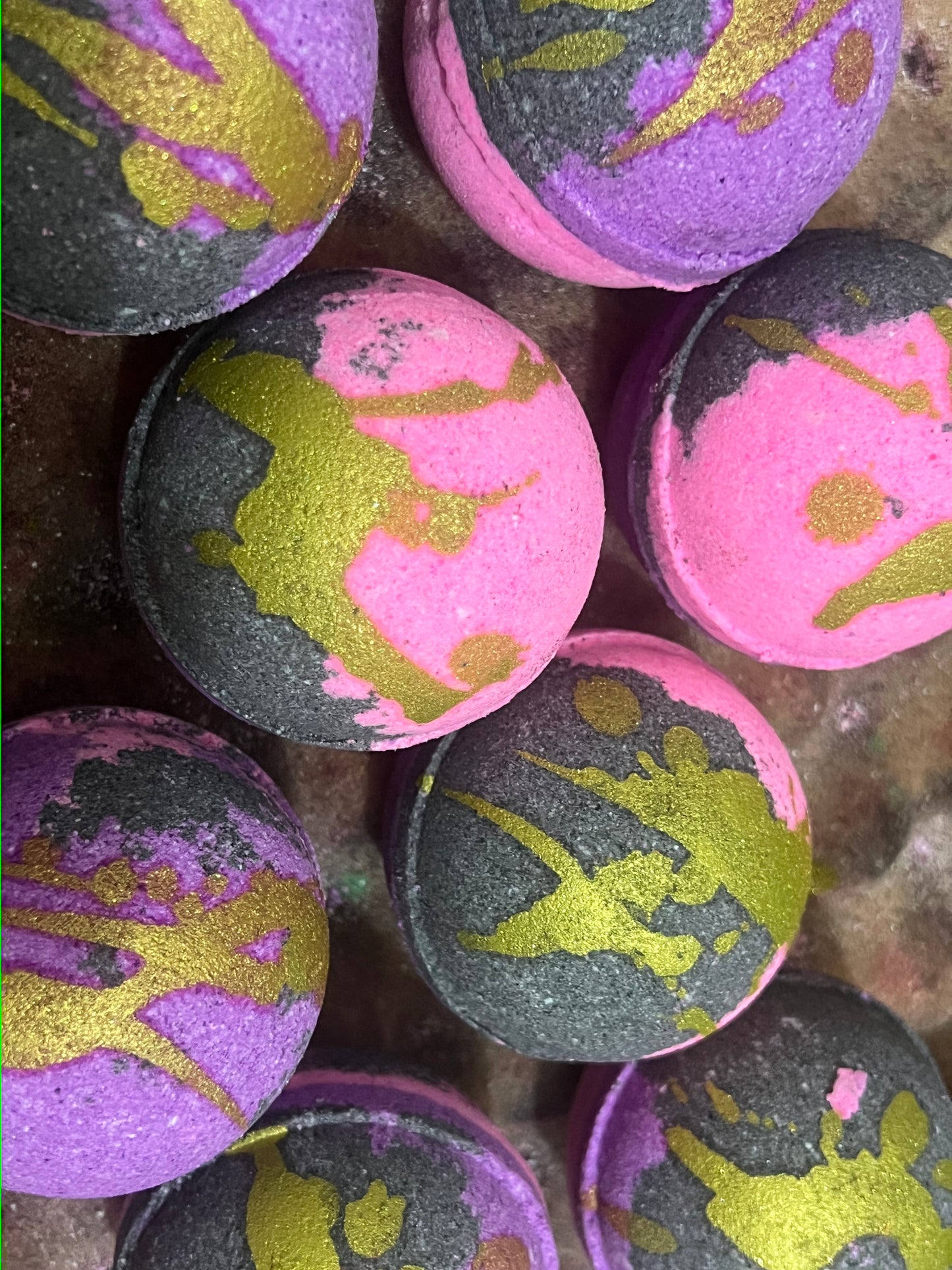 Lady million bath bomb 200gm